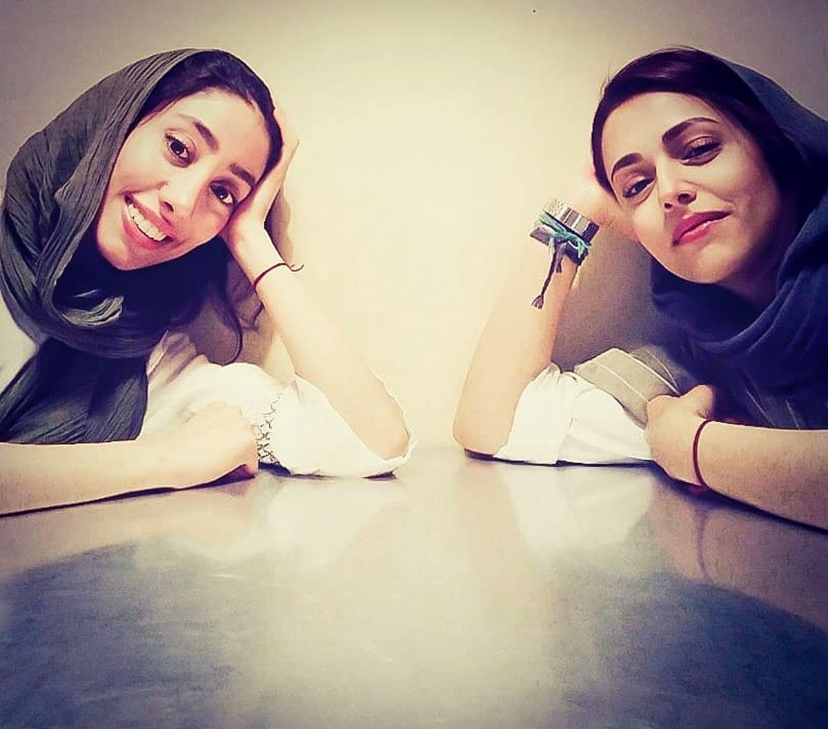 ست کردن سوگل خلیق با دوست جانش+عکس