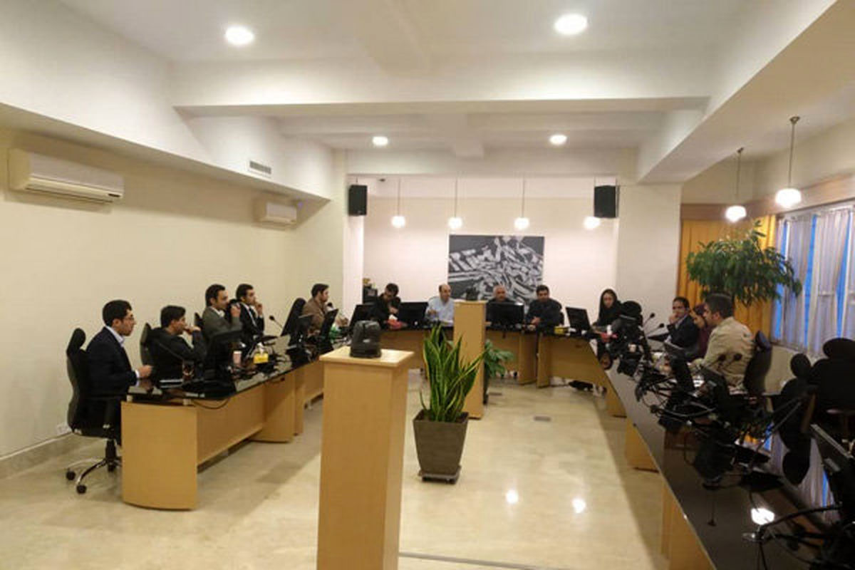 بررسی وضعیت سامانه های فروش بلیت تئاتر