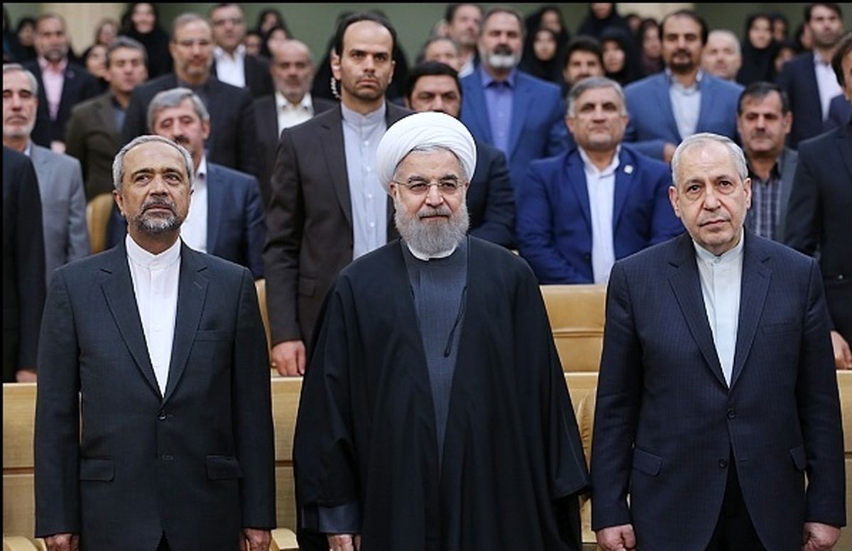 هدف حسن روحانی از حمله به اسلام انقلابی/ مسئله فکر انگلیسی و عمل آمریکایی است