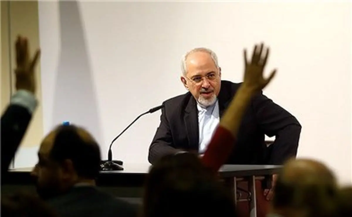 اظهارات ظریف پس از بازگشت به تهران