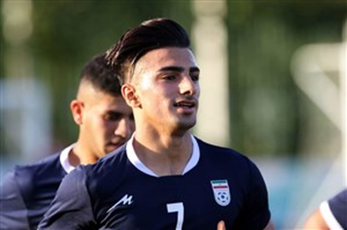 چه کسی مانع انتقال ملی پوش ایران به تیم پرافتخار هلندی شد ؟