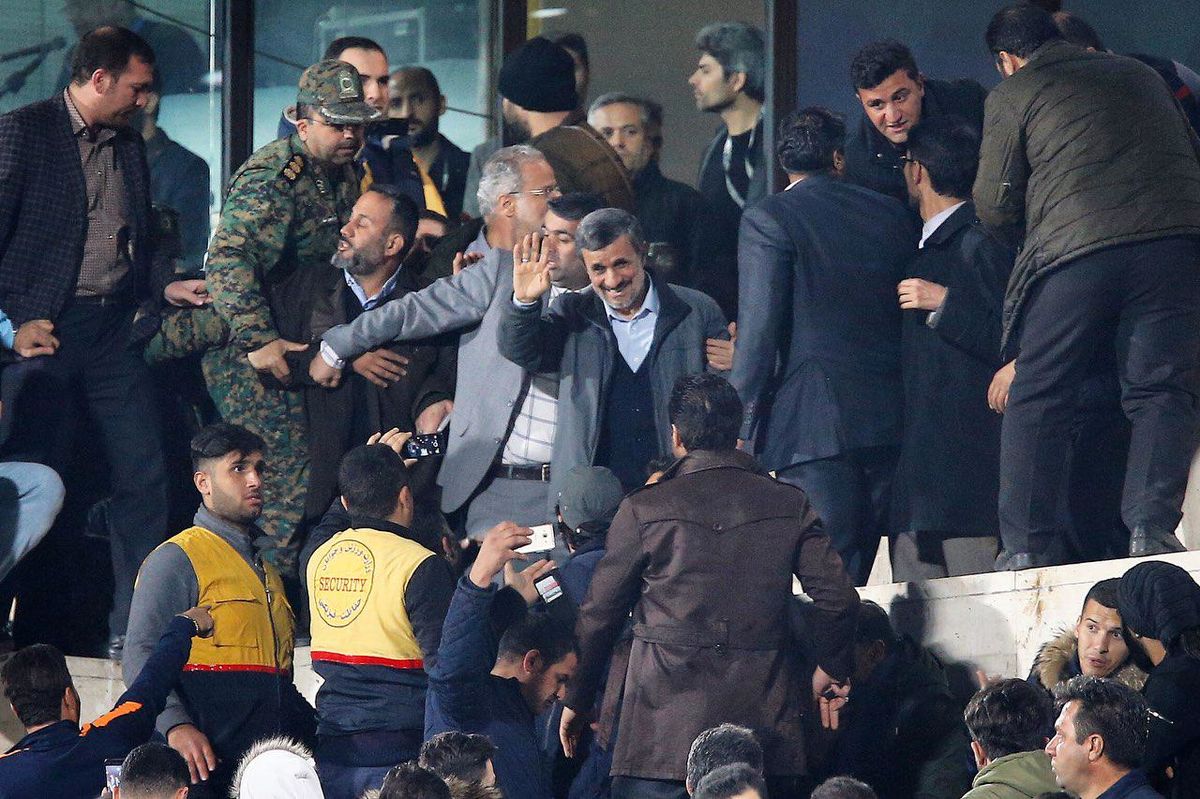 شوخی انصاریان با احمدی‌نژاد