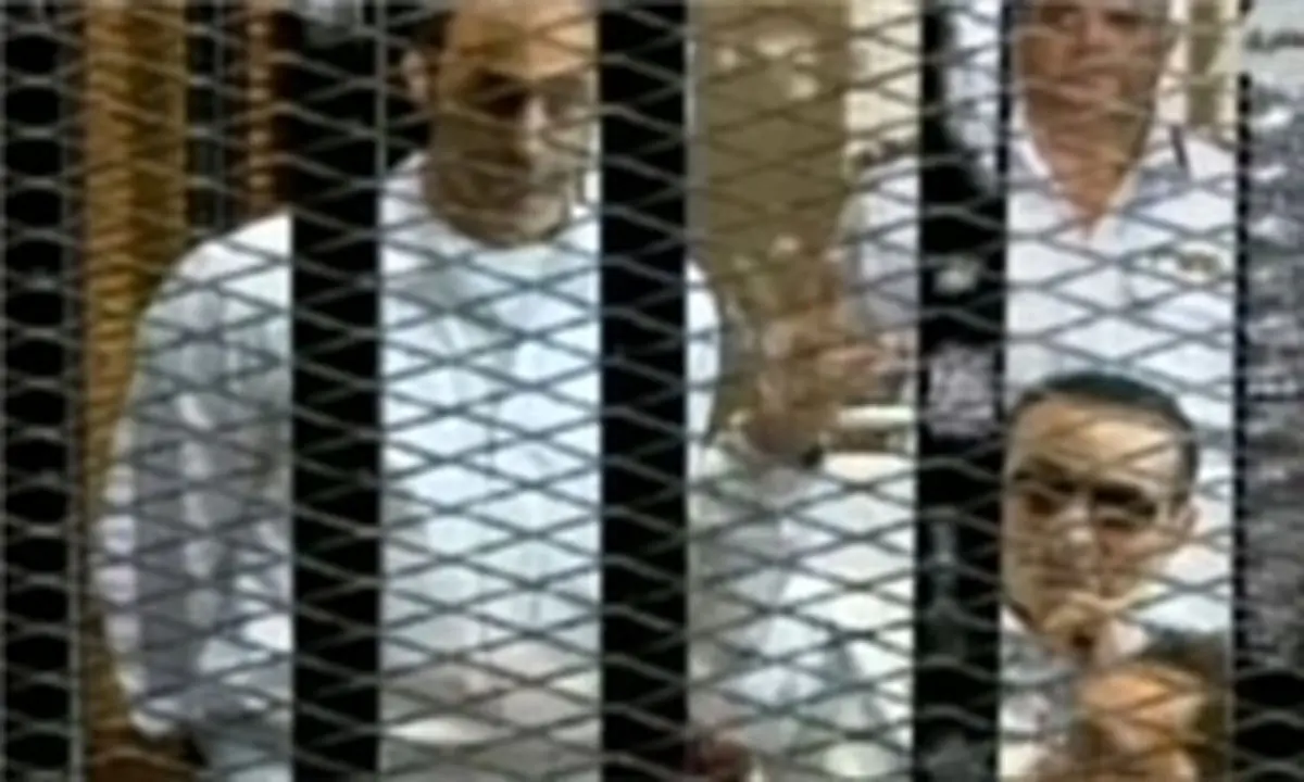 زمان دادگاه محاکمه دیکتاتور مصر