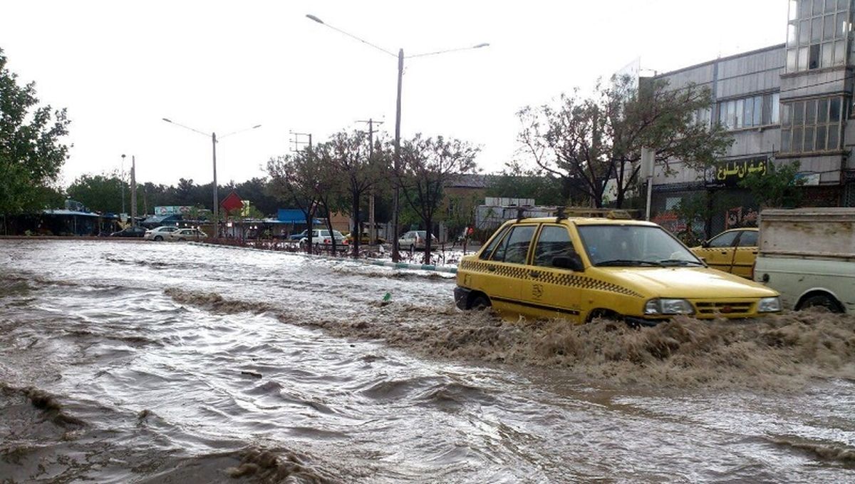 انسداد برخی محورها در اثر آبگرفتگی و یخ‌زدگی