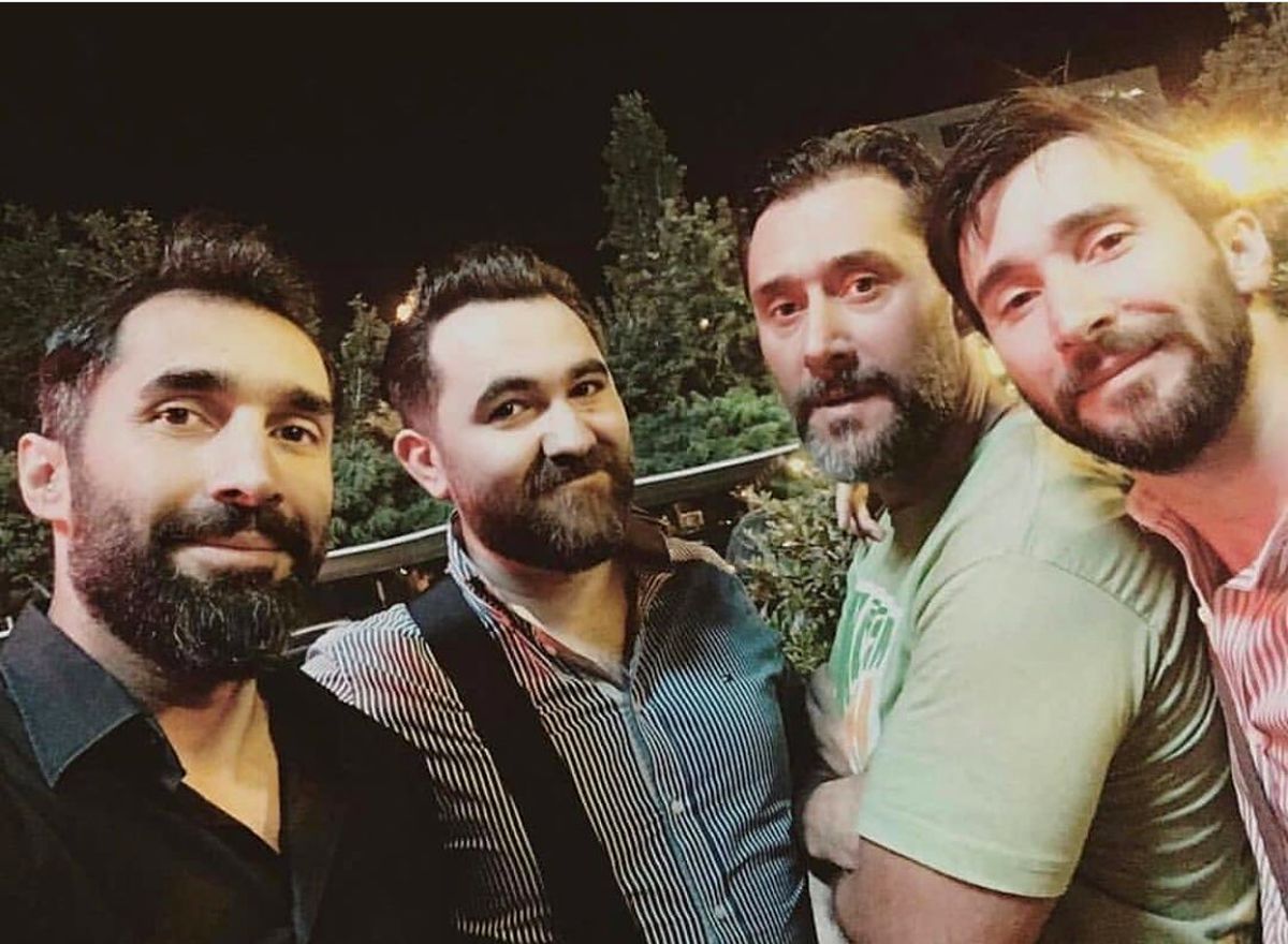 گردش دوستانه آقای بازیگر تازه داماد+عکس