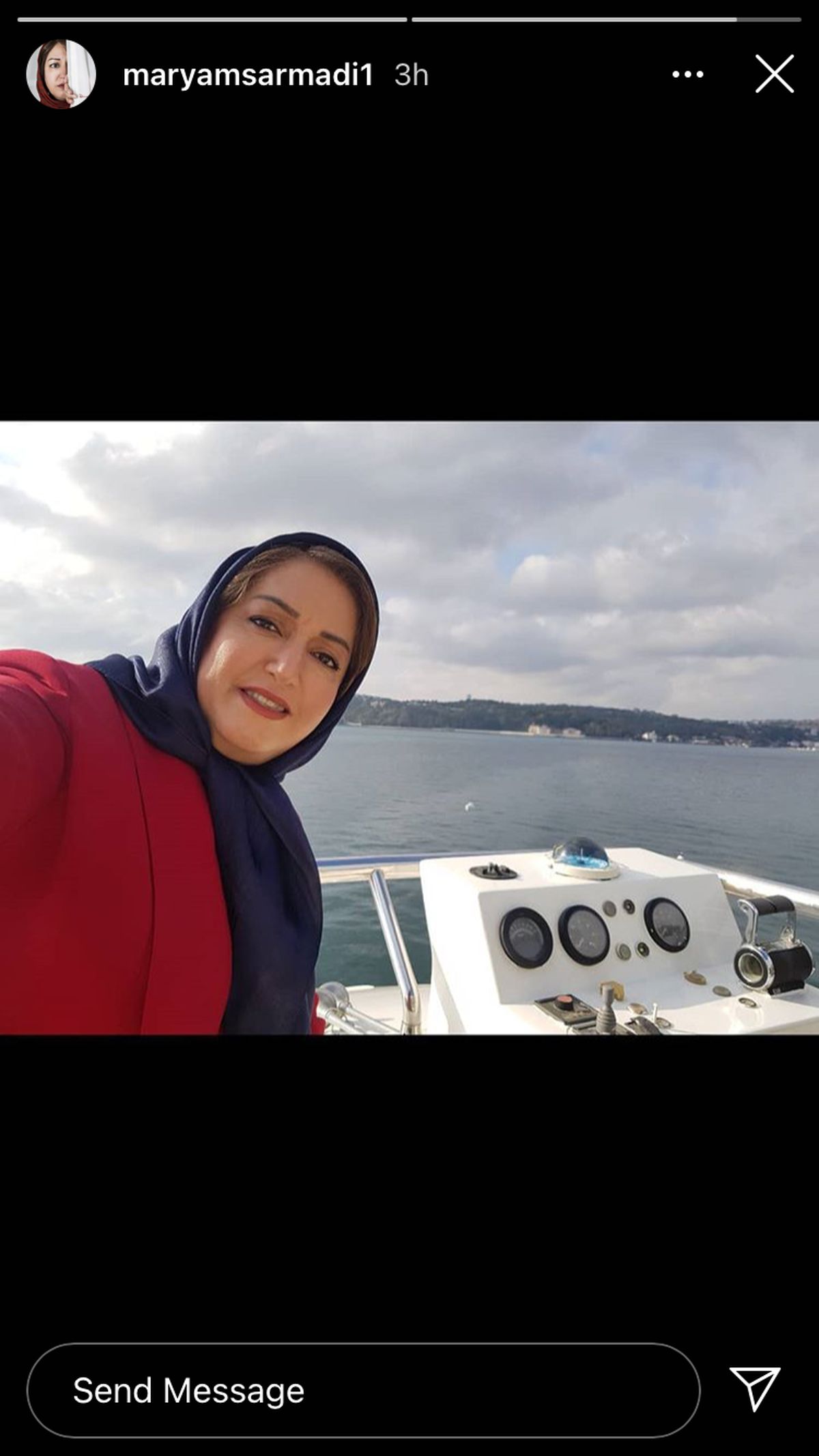 قایق سواری خانم بازیگر در ترکیه + عکس
