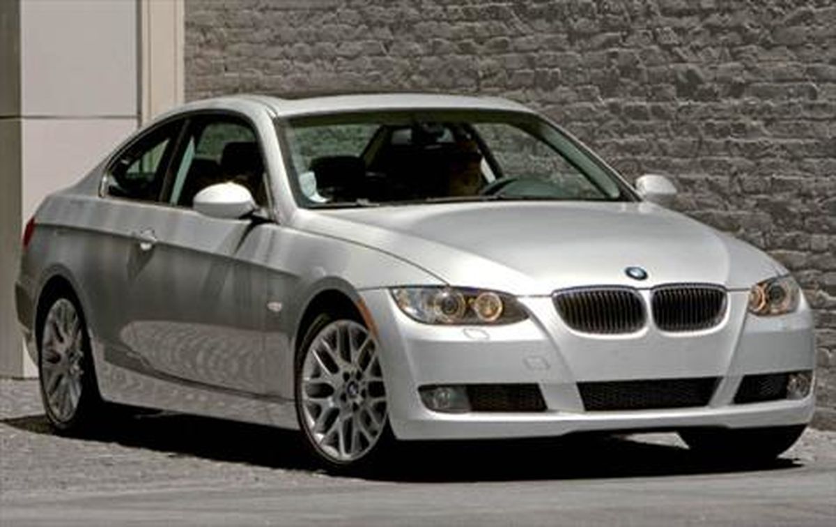 BMW ای که به علتی عجیب متوقف شد! + عکس