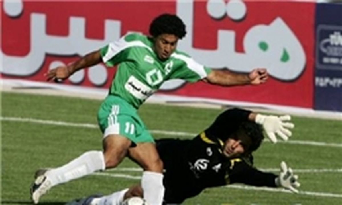 ذوب آهن در لیگ برتر ماند