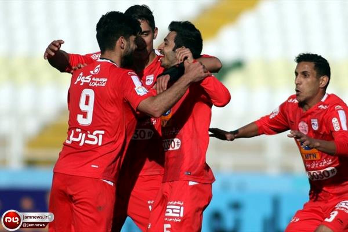 نگاهی به لیست خرید تراکتورسازی در نقل و انتقالات