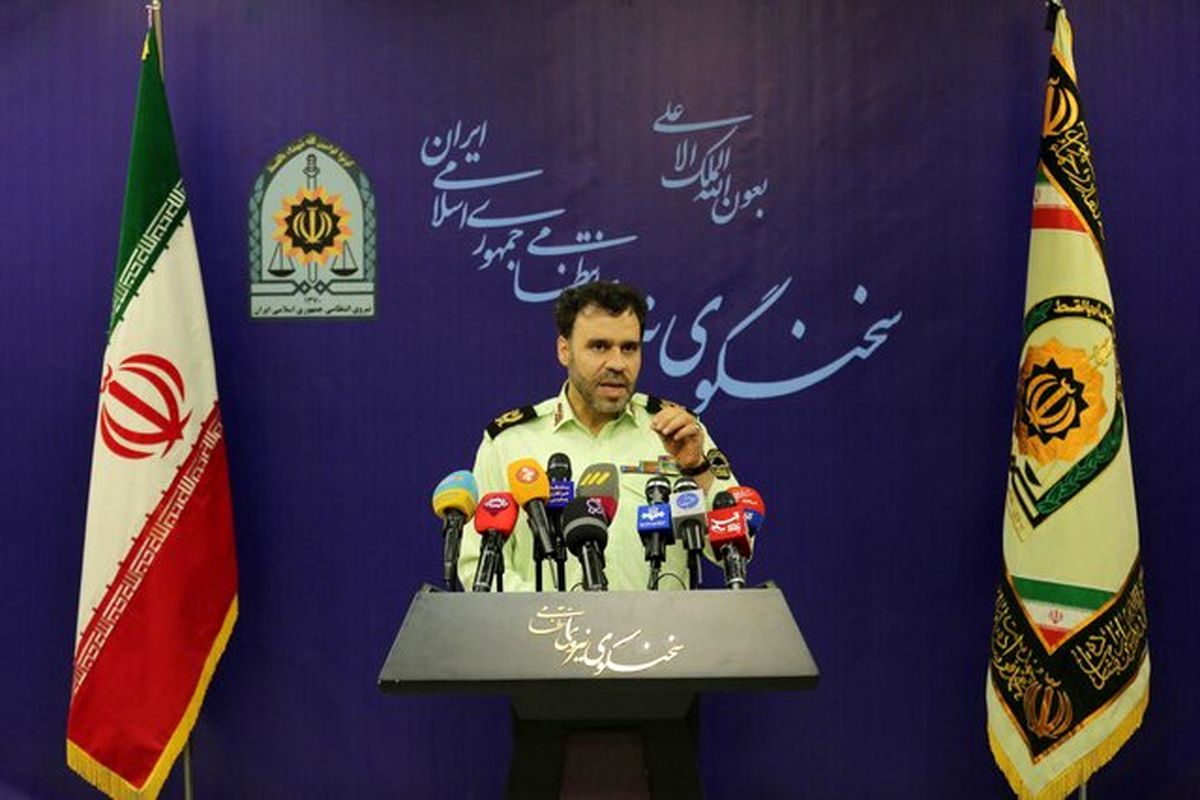 دستگیری 39 اخلالگر بازار ارز و پلمب 80 صرافی
