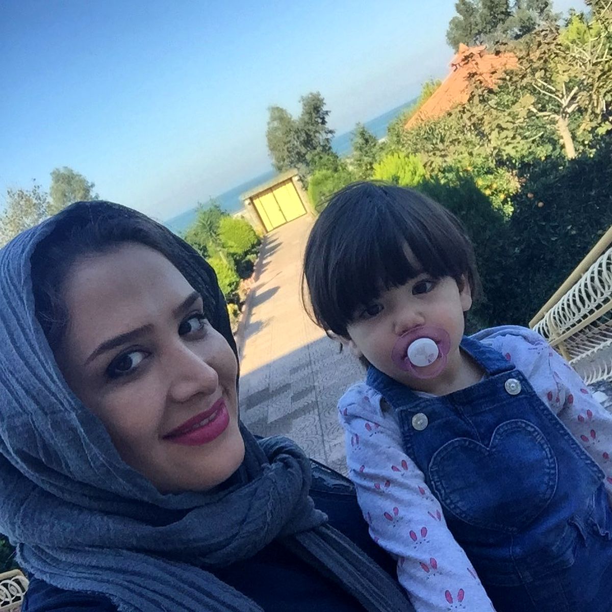 خاله سارا و دختر موچتری اش+عکس