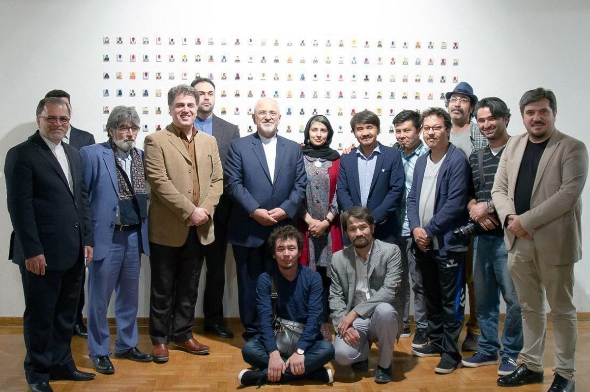 ظریف و تماشای هنر افغانستان در نیاوران