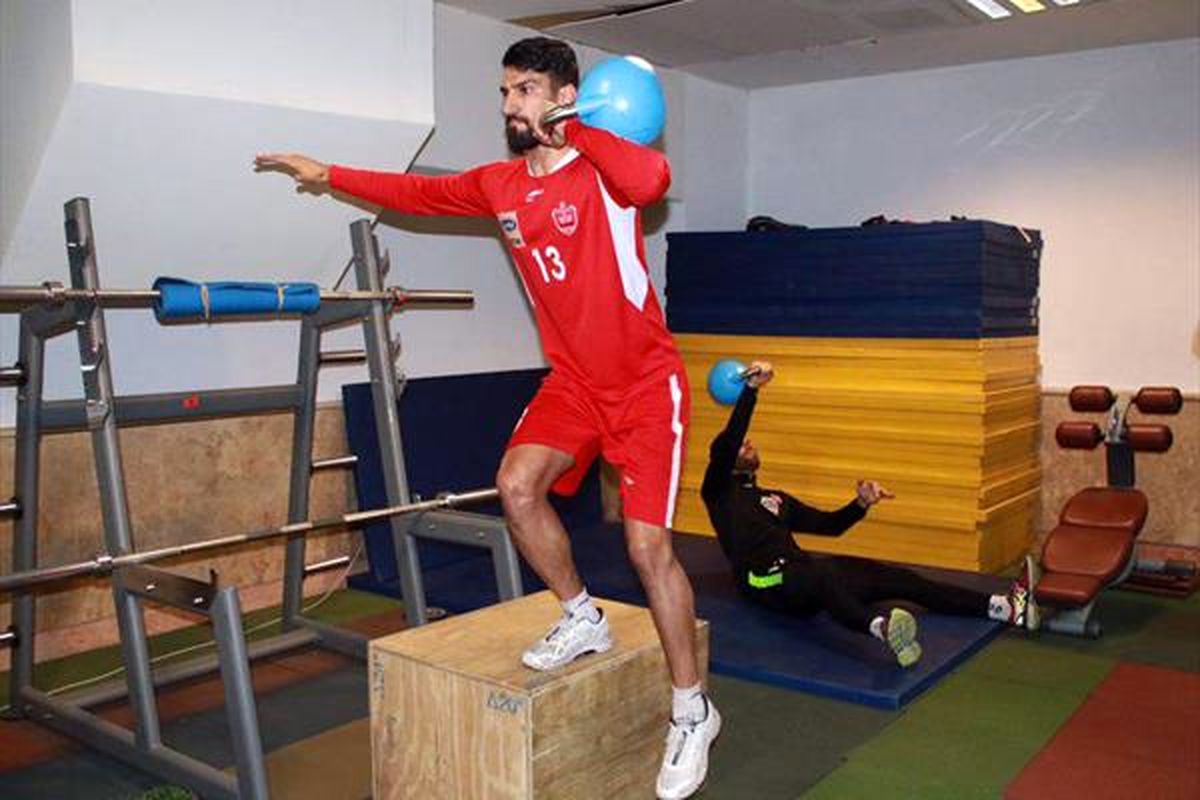 خالکوبی عجیب کاپیتان پرسپولیس +عکس