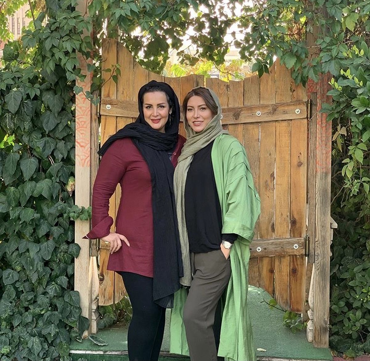 فریبا نادری و دوستش + عکس