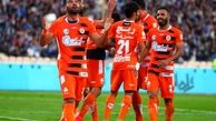 منادی باعث حذف استقلال شد