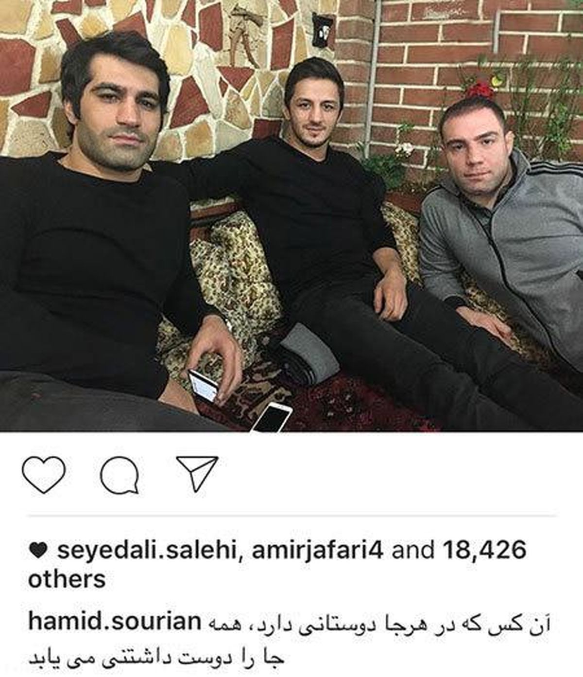  حمید سوریان و رفقا در سفره خانه+عکس