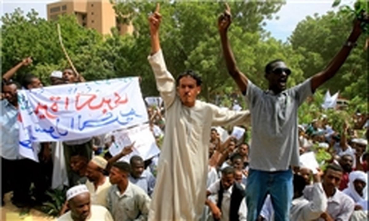 تظاهرات دارفوری‌ها در اعتراض به ادامه خشونت‌ها در غرب سودان