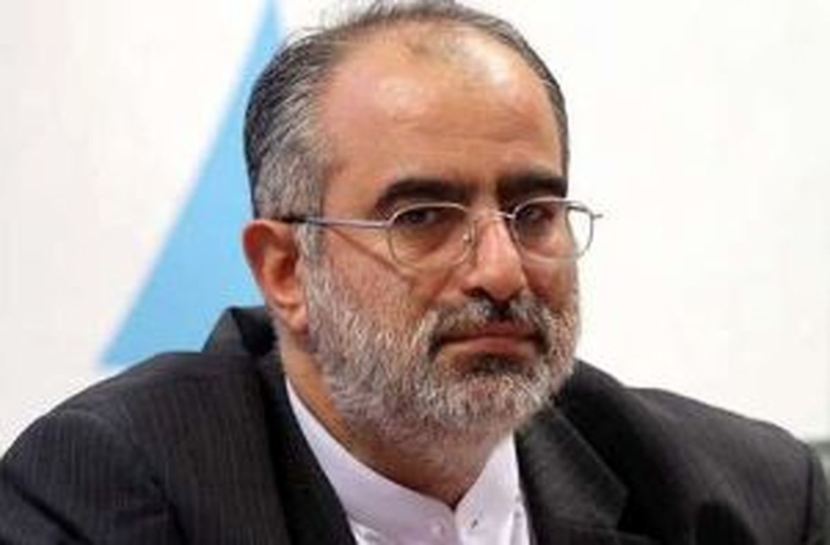 واکنش آشنا به تلاش مدیران بازنسشته برای ماندن
