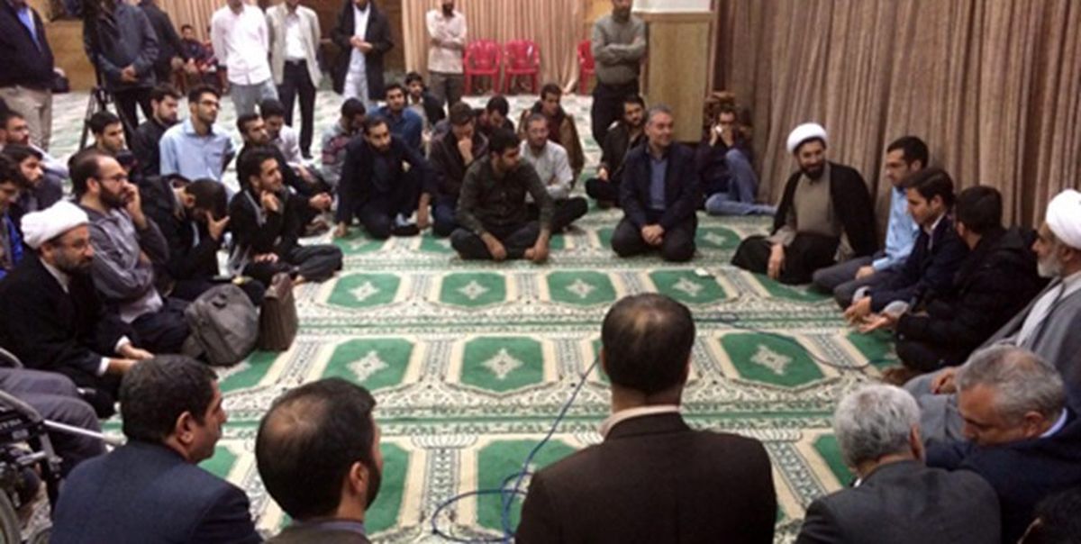 دیدار رئیس نهاد نمایندگی مقام معظم رهبری در دانشگاه‌ها با دانشجویان