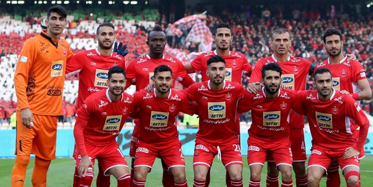ورود کاروان پرسپولیس به اصفهان برای مصاف با سپاهان
