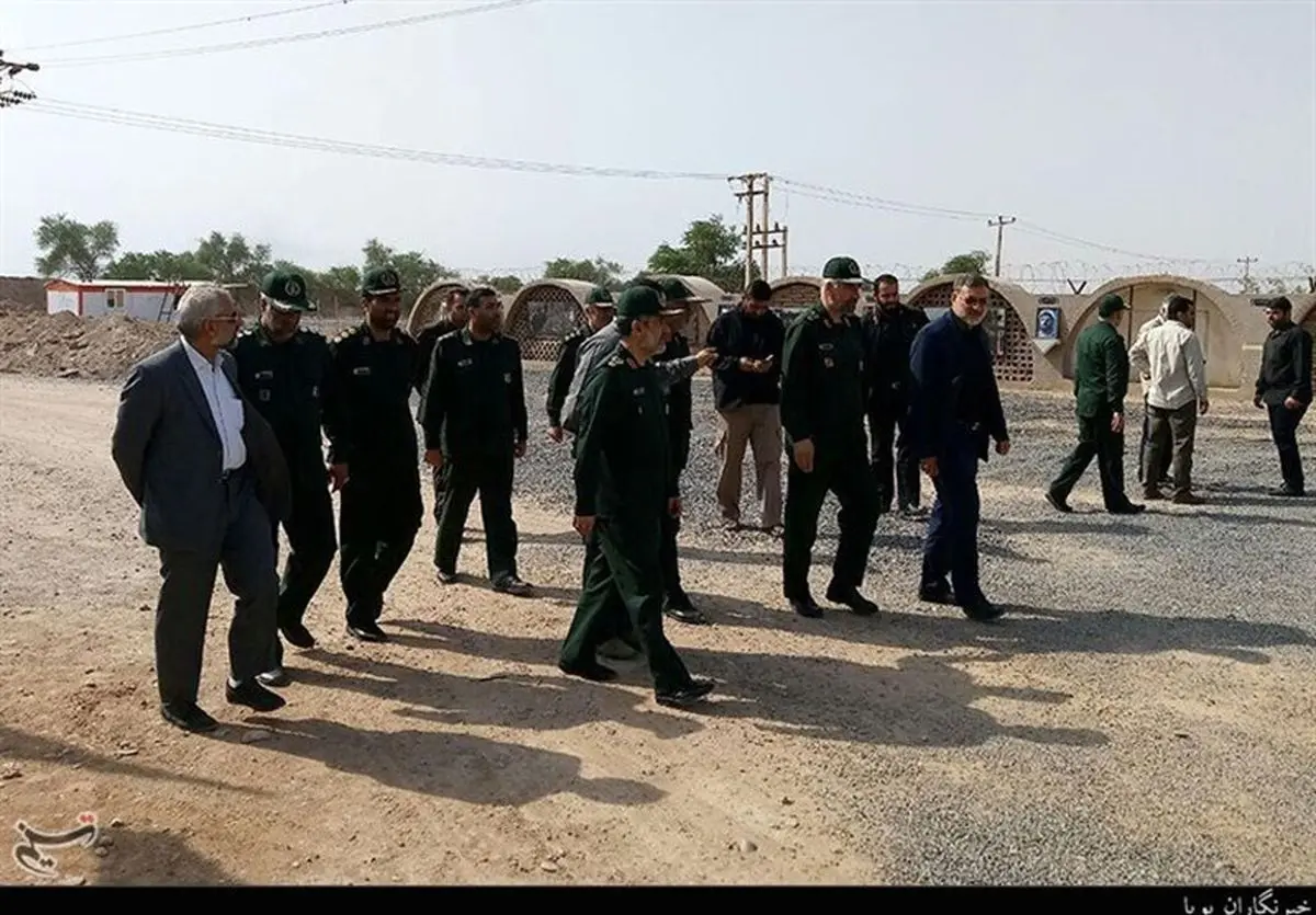 بازدید فرمانده هوافضای سپاه از یادمان«بیت المقدس»+تصاویر