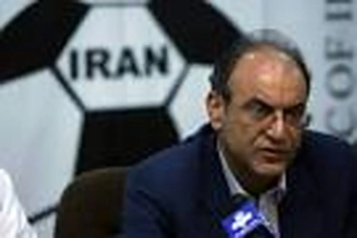 نادری مربی تیم ملی فوتبال ساحلی شد 