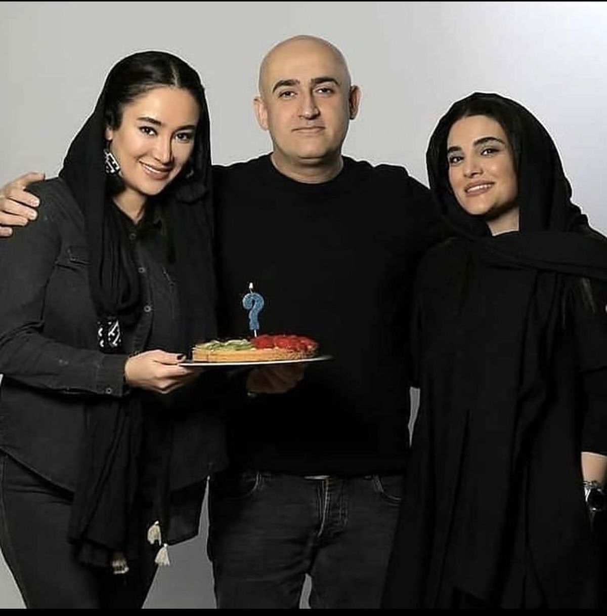 بهاره افشاری در کنار برادر و زن برادرش + عکس