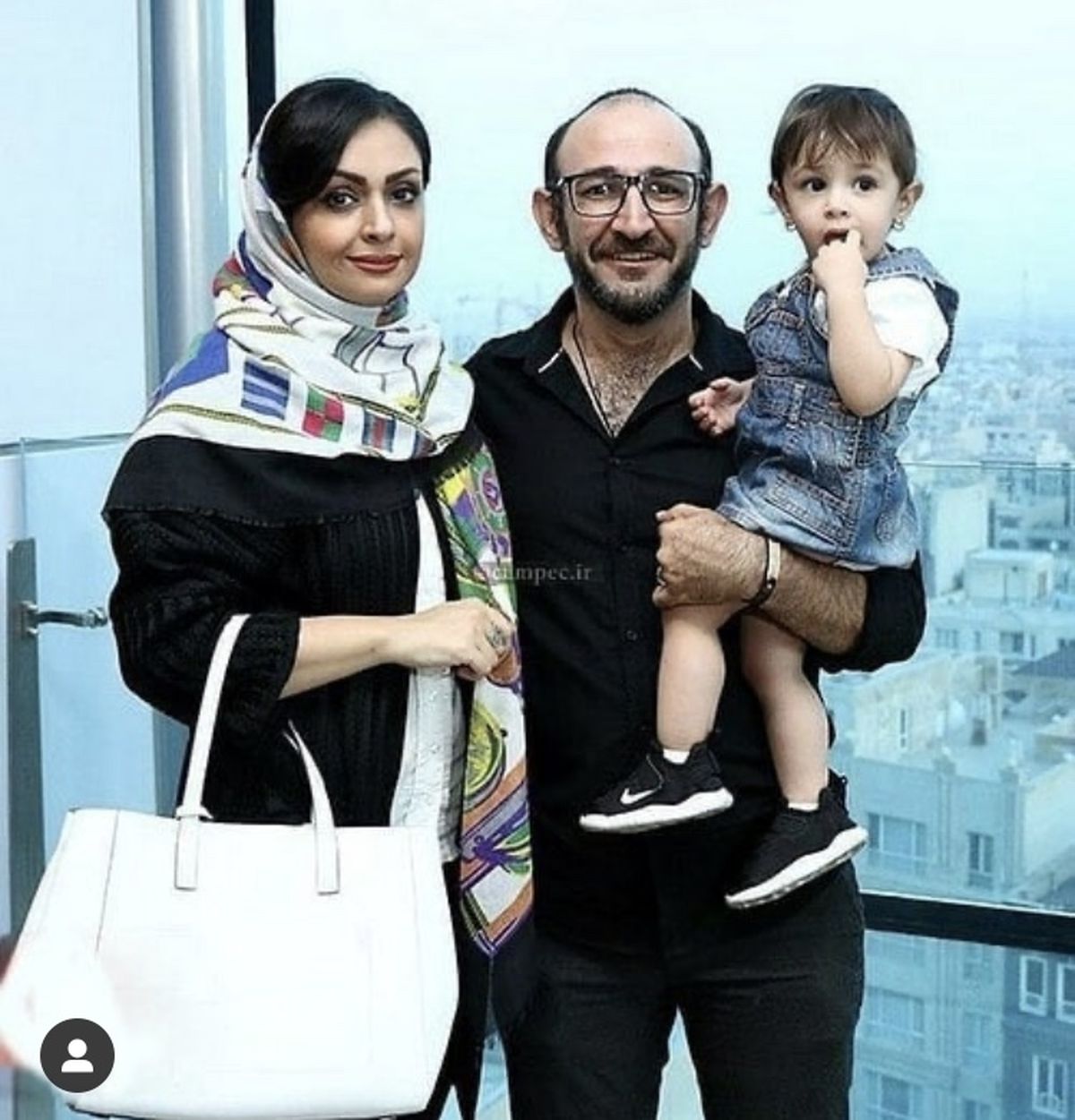 خانواده سه نفره هدایت هاشمی + عکس