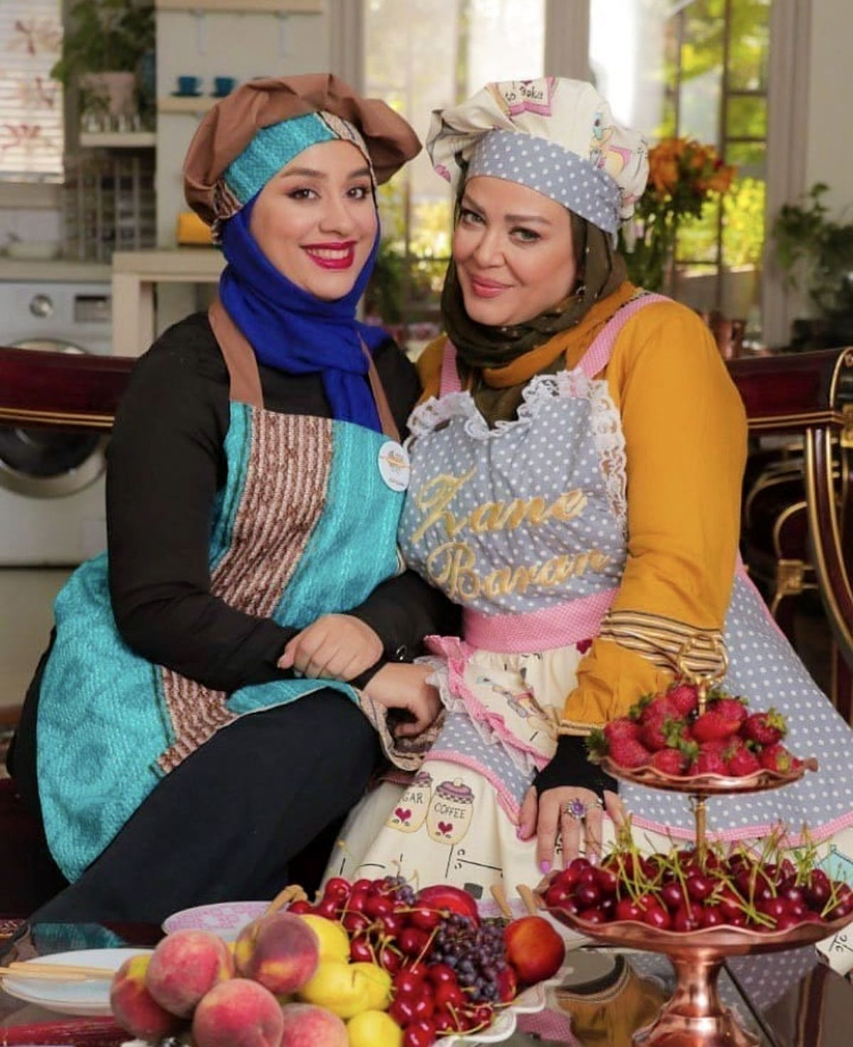 لباس سر آشپزی بهاره رهنما + عکی