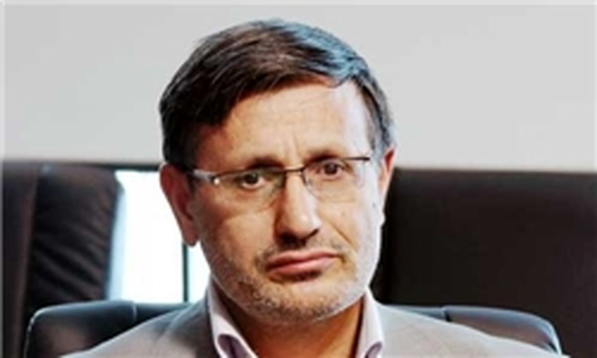 مسئولان یکدندگی را کنار بگذارند