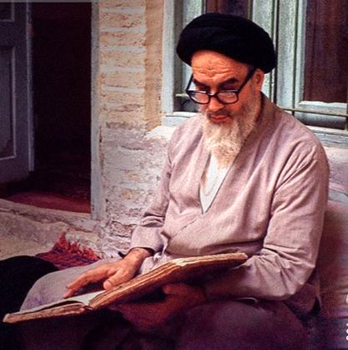 یادداشت بهروز افخمی برای امام(ره)