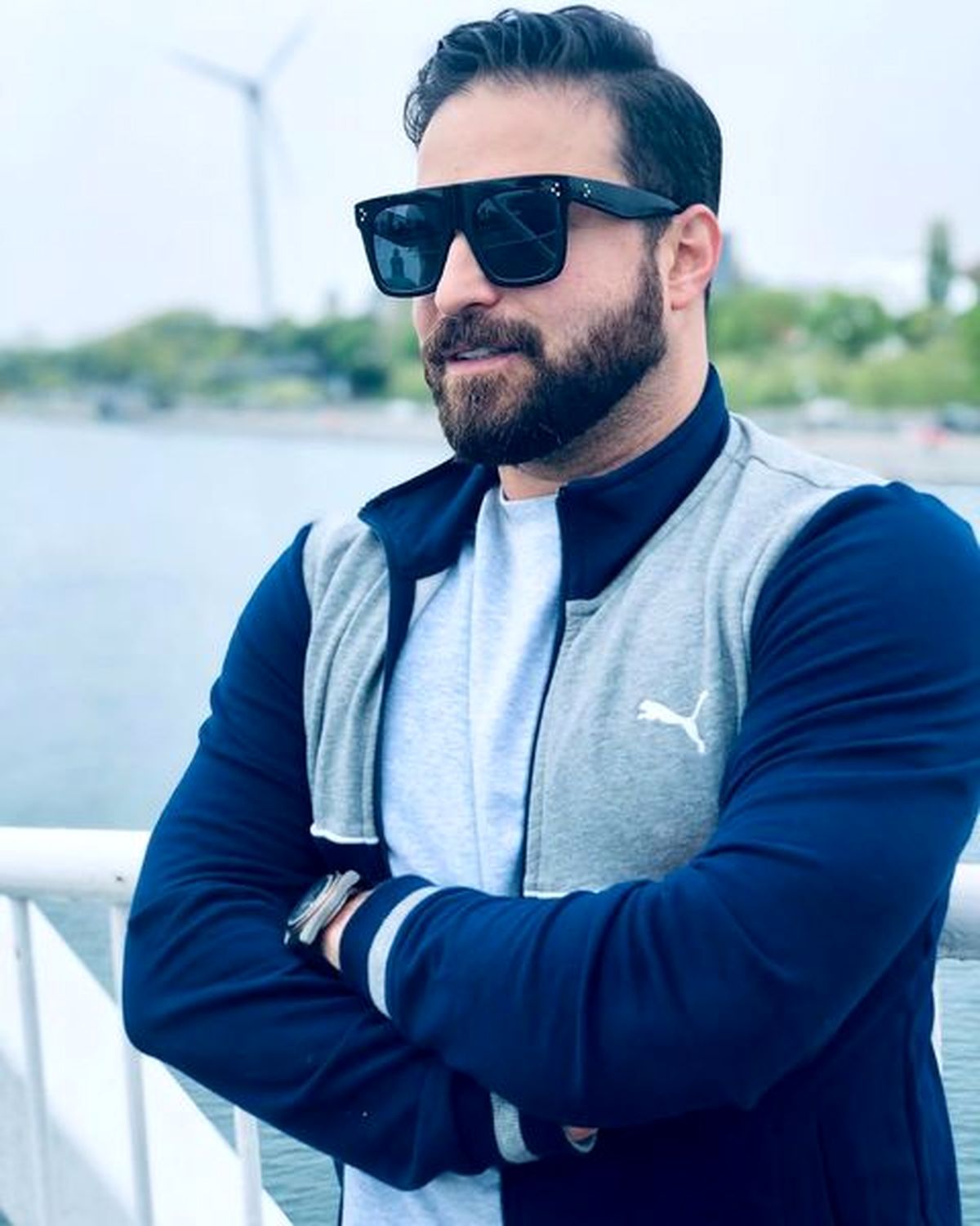 بابک جهانبخش با عینک فشنی + عکس