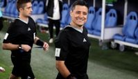 بازیکن ایرانی بخاطر لمس داور زن اخراج شد ؟ واکنش علیرضا فغانی