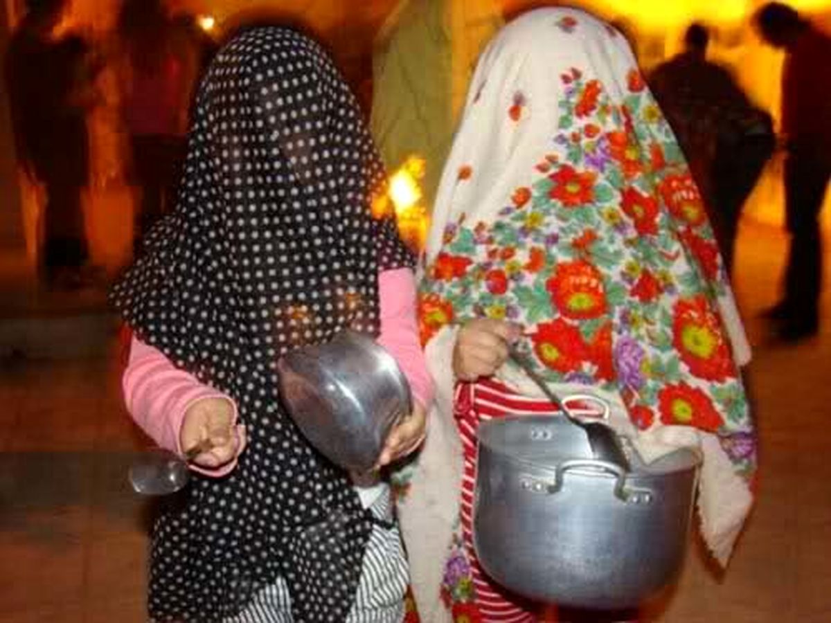 برگزاری مراسم قاشق‌زنی برای نجات محیط‌بانان زندانی