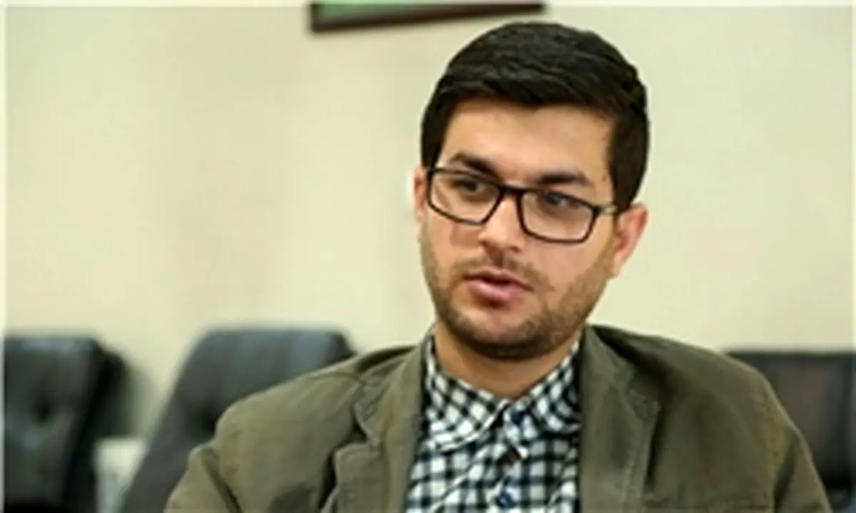«زنبیل به دست» خواندن نمایندگان مجلس اوج نادانی سیاسی است