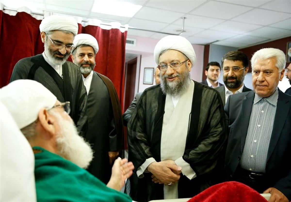 رئیس قوه قضاییه از آیت الله هاشمی شاهرودی عیادت کرد