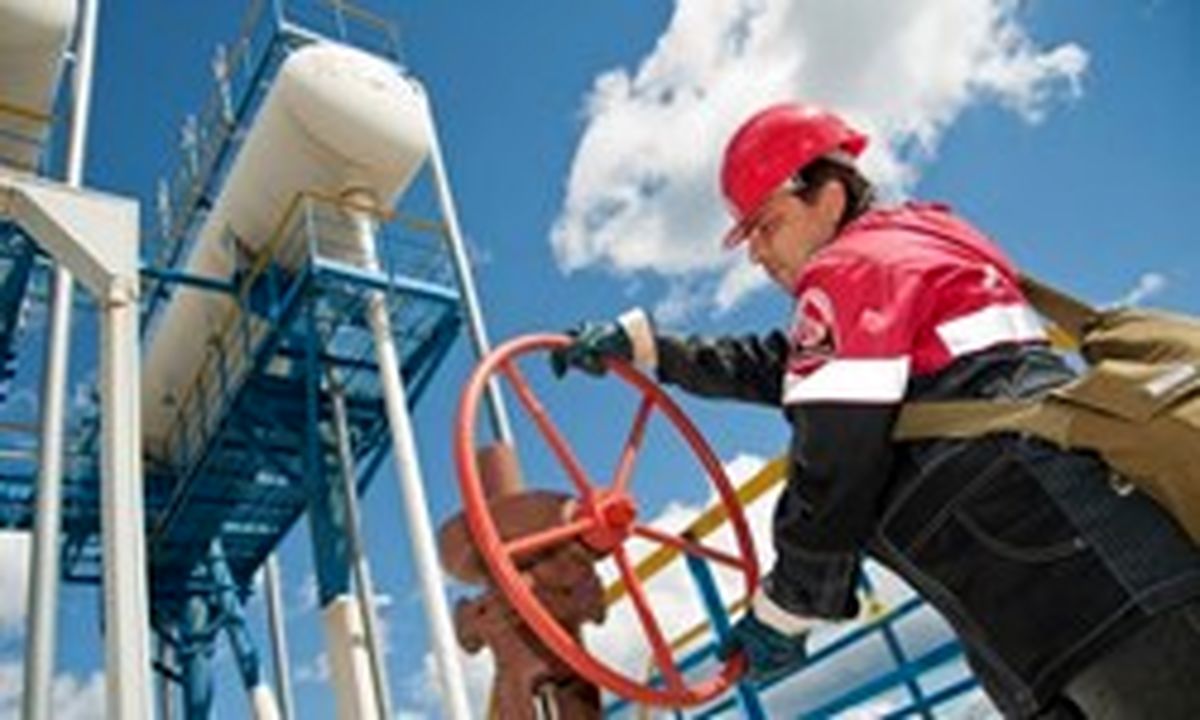 صادرات نفت ایران کاهش ندارد
