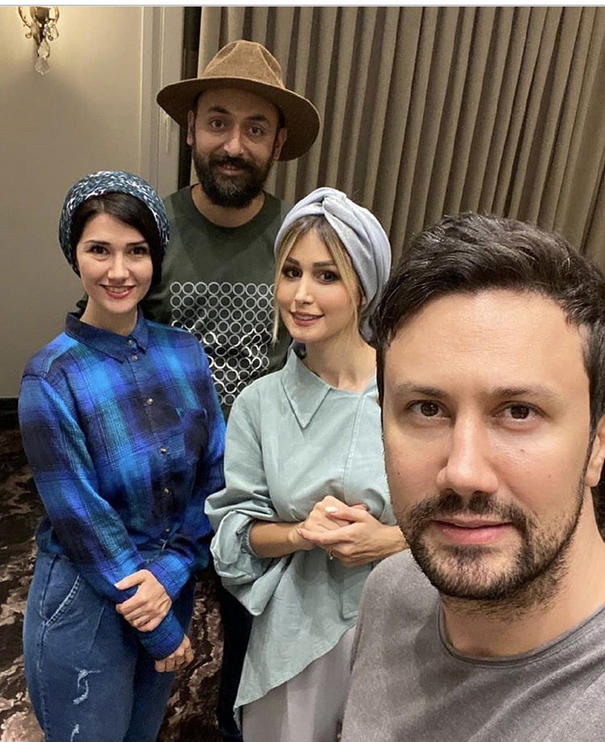 خواهر و‌شوهر خواهر شاهرخ استخری + عکس