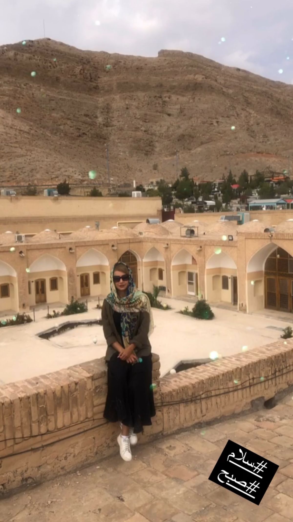 شبنم قلی خانی در هتلی صحرایی + عکس
