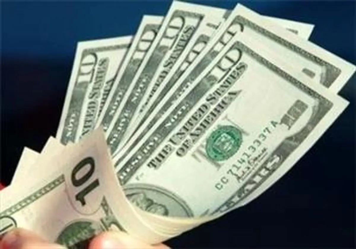 ارز مسافران نوروز ۹۳ همچنان ۳۰۰ دلار