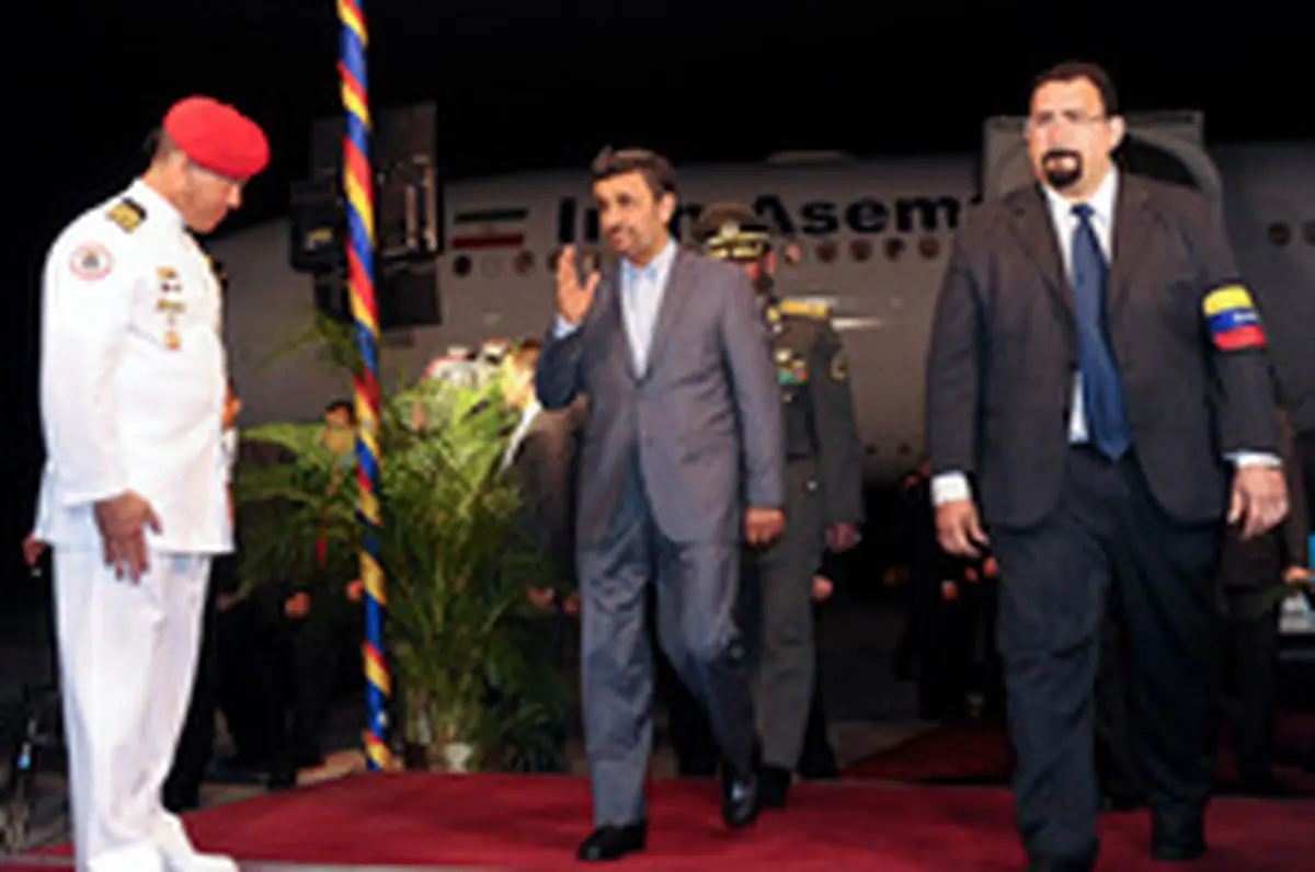 رییس‌جمهور وارد کاراکاس شد