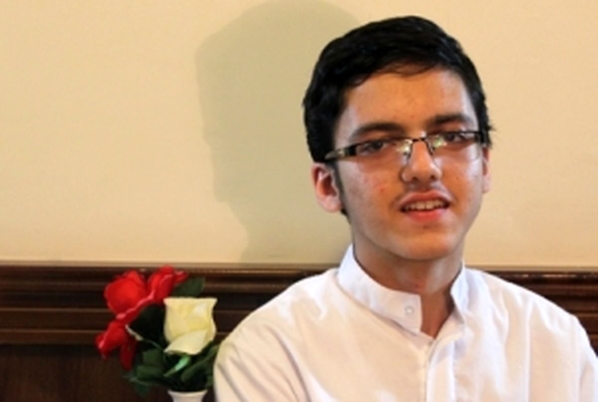 دکتر۱۶ ساله ای که حاجی شد!
