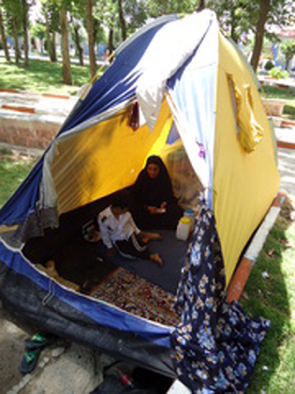 چادرمسافرتی رابرای مسافرت دوست دارم، نه برای زندگی