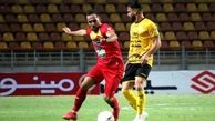 سپاهان صدر را به پرسپولیس واگذار کرد 