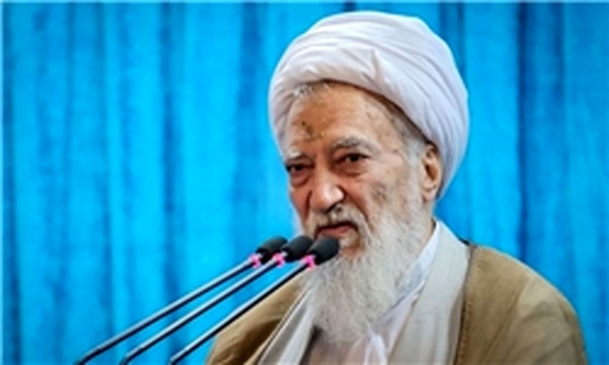 موحدی کرمانی: مراقب باشیم که فریب نخوریم