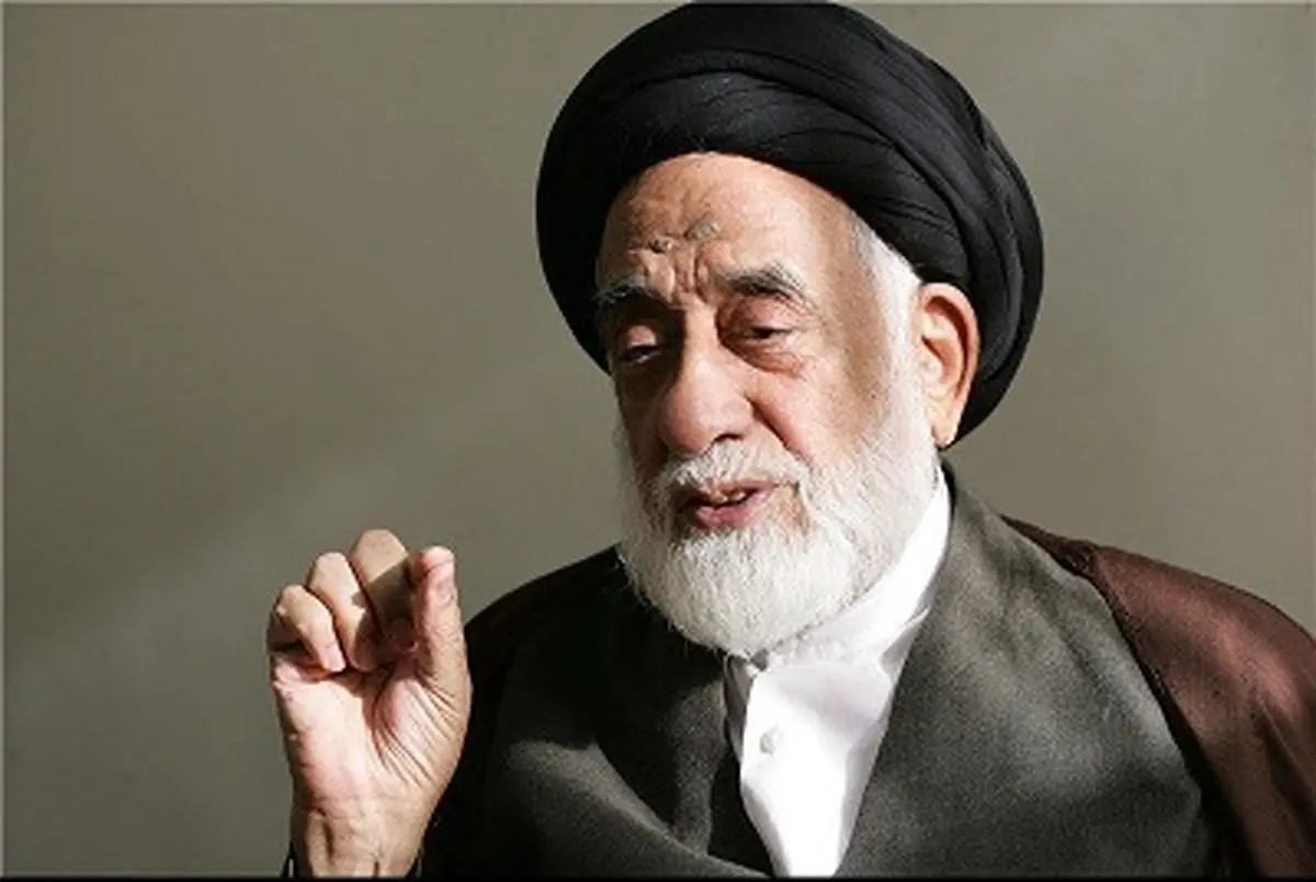  حجت‌الاسلام طباطبایی:با هاشمی درباره فائزه و همسرش درگیر شدم
