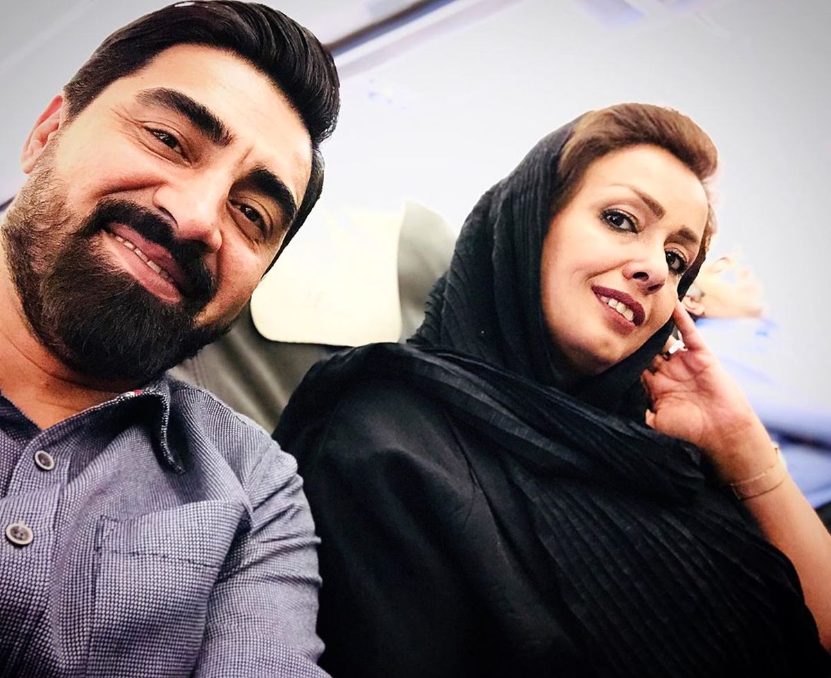 محمدرضا علیمردانی و همسرش در حال سفر با هواپیما+عکس
