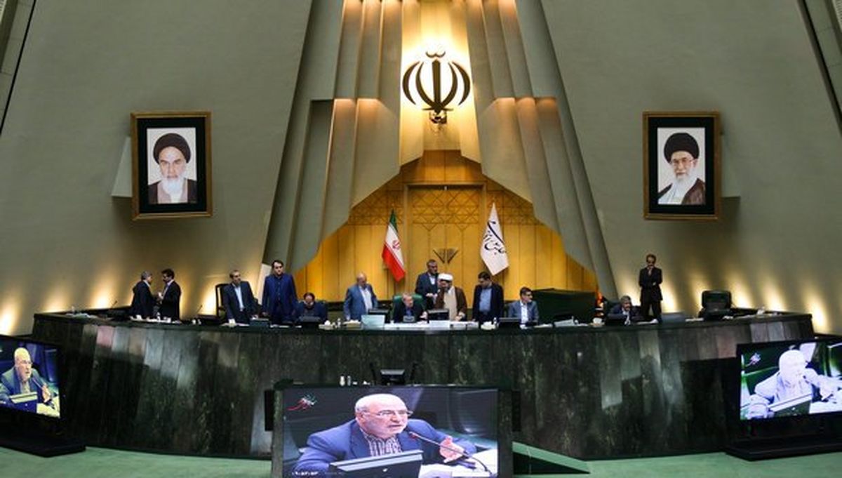 یک فوریت طرح تعیین تکلیف استخدامی دانشگاه‌های غیر دولتی تصویب شد