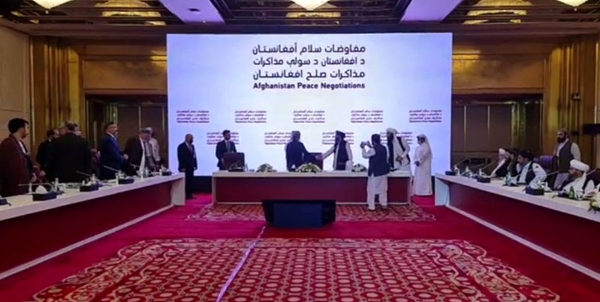  دیدار هیات‌های مذاکره‌کننده‌ دولت افغانستان و طالبان در قطر 