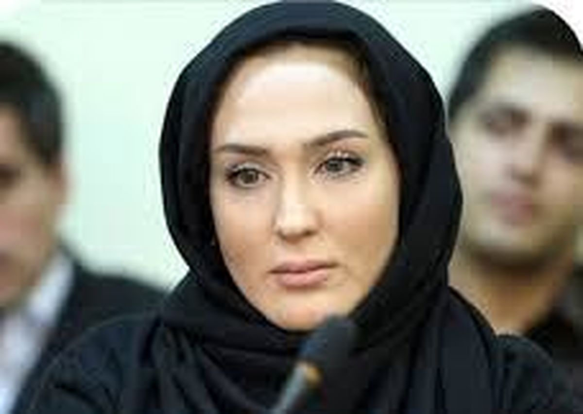 دورهمی زهره فکورصبور با دوستانش